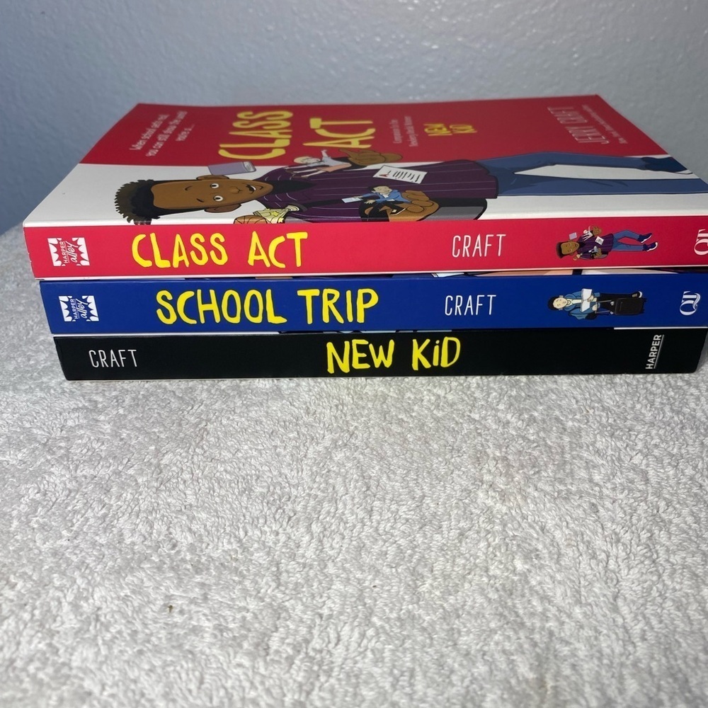 Graphic novel set by Jerry Craft- Class Act, School Trip and New Kid - Picture 2 of 9